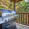 Отель Moonlight Theater Lodge, 3 Bedrooms, Hot Tub, Pool, Sleeps 14, фото 18