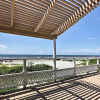 Отель Galveston Beachfront House w/ Deck & Ocean Views!, фото 15