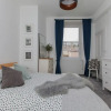 Отель Spacious, Stylish 2BR Flat For 4 in Leith Walk, фото 4