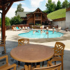 Отель Poolside Retreat #221 by Aunt Bug's Cabin Rentals, фото 33