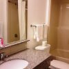 Отель Canway Inn & Suites, фото 10