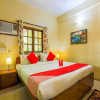 Отель OYO 13747 Tanisha Guest house, фото 4