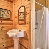 Отель Log Cabin w/ Deck & Hot Tub: 5 Mi to Dollywood!, фото 10