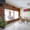 Отель RedDoorz Plus near Jambi Prima Mall, фото 14