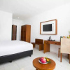 Отель Assalaam Syariah Guest House Solo, фото 6