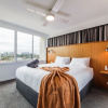 Отель Exquisite 2 Bedroom Beach City Views, фото 7