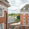 Отель Luxurious Apartment by Richmond Park, фото 1