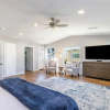 Отель Ocean Breeze Buyout by Avantstay Steps to Beach!, фото 5