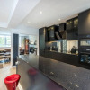 Отель Prime Pimlico 3 Bedroom Flat With Roof Terrace, фото 8