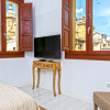 Отель Stunning 2-bedroom apartment near Cathedral. Zacatin 303, фото 10