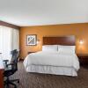 Отель Four Points by Sheraton Buffalo Grove, фото 2