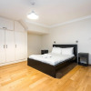 Отель Spacious and Bright 3BD Home in Belsize Park, фото 5