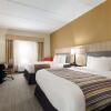 Отель Country Inn & Suites by Radisson, Dalton, GA, фото 2