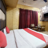 Отель OYO 18872 Hotel Azad, фото 5