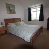 Отель Ashgrove Court Penthouse's by Cardiff Holiday Homes, фото 4