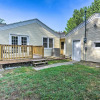Отель Charming Springfield Home w/ Private Backyard, фото 22