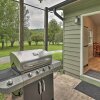 Отель Hendersonville Home w/ Fire Pit: 5 Mi to Downtown!, фото 7