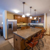 Отель Spacious 3 Bedroom With 4 Beds And Sleeper Sofa Condo - No Cleaning Fee! by RedAwning, фото 11