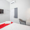 Отель RedDoorz Plus near Politeknik Negeri Malang, фото 2