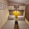 Отель Captivating 3-bed Caravan at Golden Palm Skegness, фото 4