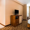 Отель Quality Inn & Suites, фото 4