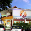 Отель Casa Blanca Park, фото 1