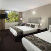 Отель Crowne Plaza Melbourne Carlton, an IHG Hotel, фото 3