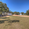 Отель Grey Haus Casita-peaceful Hill Country Views!, фото 16