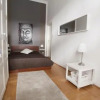 Отель Modernized Condo for 6ppl CENTER, фото 5