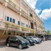 Отель ZenRooms Denpasar Mahendradata, фото 1