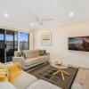 Отель Newcastle Short Stay Apartments - Adamstown Townhouses, фото 2