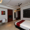 Отель OYO 12464 Hotel C Pearls, фото 29