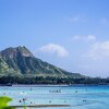 Отель Kuhio Ge City-View Gem 2 Blocks To Beach Studio Bedroom Hotel Room, фото 7