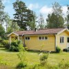 Отель 6 Person Holiday Home in Brålanda, фото 12