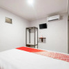 Отель OYO 2669 Crown Residence, фото 29