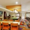 Отель Fairfield Inn & Suites by Marriott Lake Oswego, фото 5