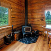Отель The Log Cabin 2 Bedroom Home by RedAwning, фото 7