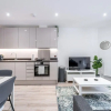 Отель Seven Living Residences Solihull - Modern Studios NEC and BHX, фото 8