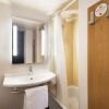 Отель B&B HOTEL Lyon Saint-Priest, фото 9