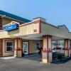 Отель Econo Lodge Mystic, фото 1