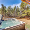 Отель Donnelly Cabin w/ Hot Tub < 1 Mi to Boulder Creek!, фото 15