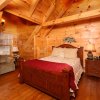 Отель Smoky Mountain Getaway - Five Bedroom Cabin, фото 16
