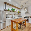 Отель Bright Modern 4bd 2ba In The Heart Of Wrigleyville 4 Bedroom Condo by RedAwning, фото 12