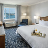 Отель The Newport Harbor Hotel & Marina, фото 26