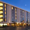 Отель Fairfield Inn & Suites by Marriott Louisville Downtown в Льюисвилле