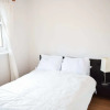 Отель City Centre 2 Bedroom Apartment, фото 11