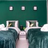 Отель 2 Bed Apartment, QE Hospital, Free Parking ,Netflix, Sleeps 4 Comfortable, 1 Double Bed x 2 Single B в Глазго