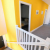 Отель The Eden Warehouse - Gold Apartment, sleeps 5, фото 15