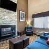 Отель Comfort Suites Terre Haute University Area, фото 15