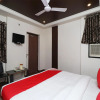 Отель OYO 10745 Hotel Tuli's, фото 4